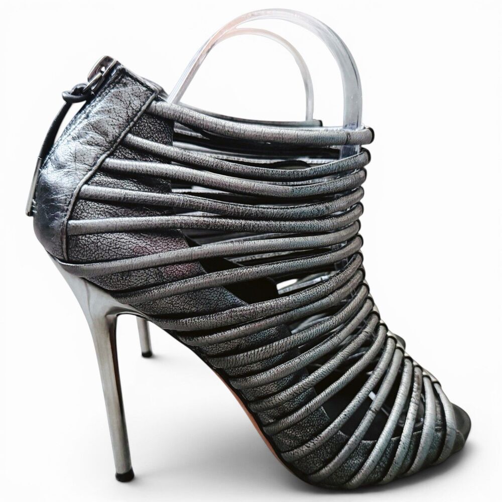 vintage l.a.m.b. gwen stefani gunmetal zip back metal heels y2k hard to find 7.5